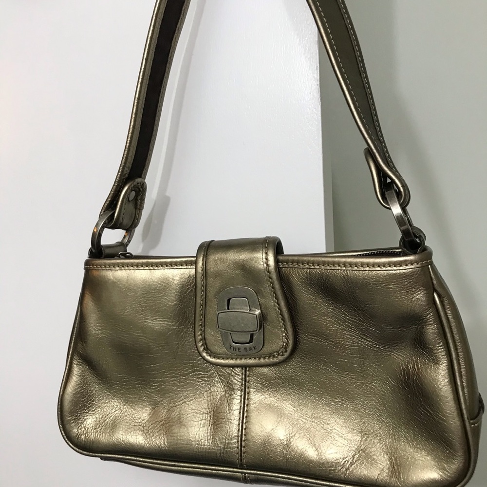 Authentic THE SAK leather purse